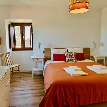 Casa Laura João * Monsanto